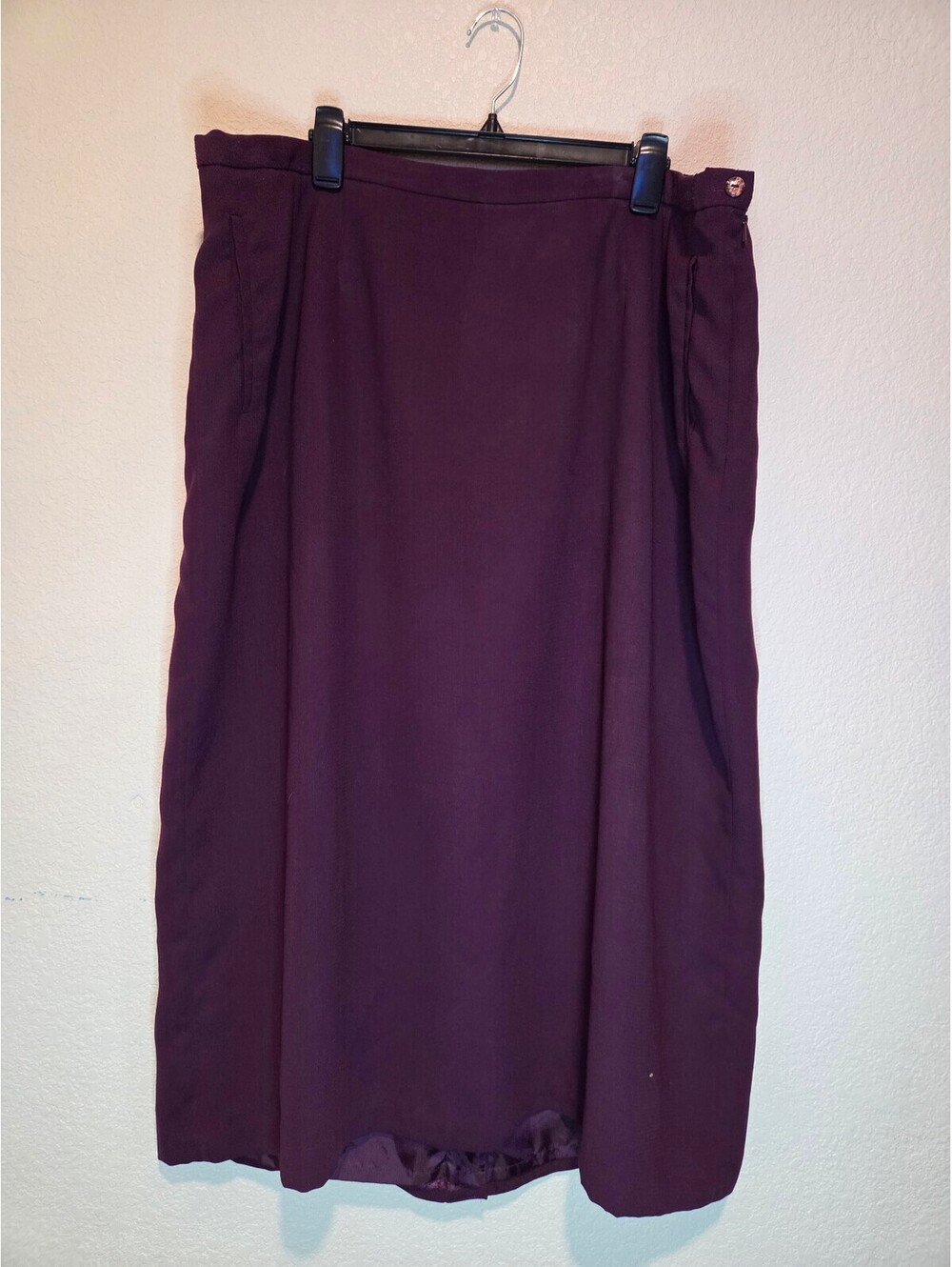 Maggie Barnes Women's 2X Purple Polyester Skirt